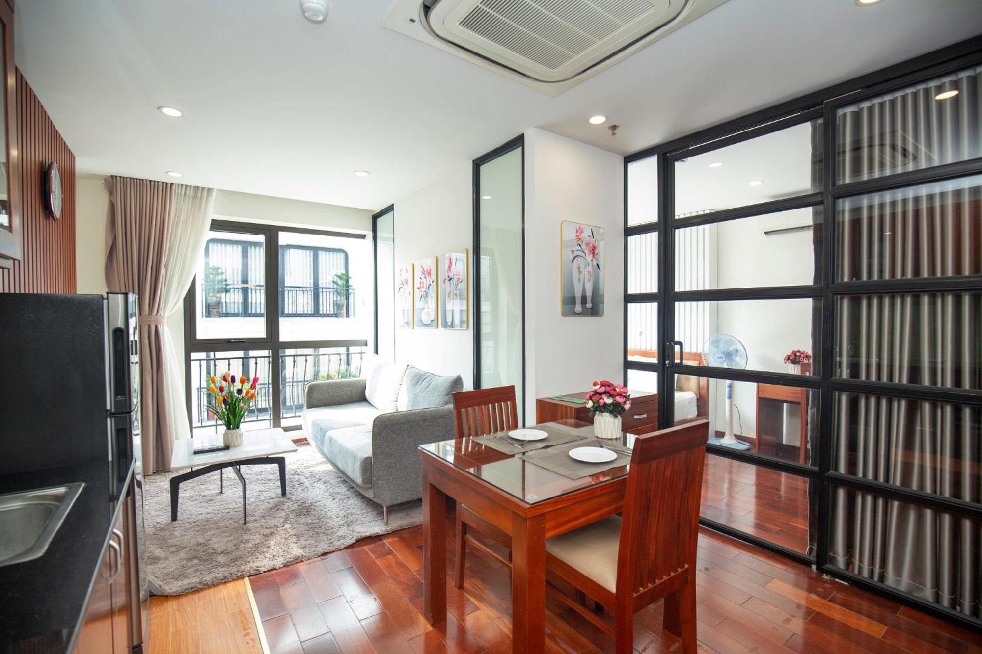 Sumitomo10 Apartment - Lane 12 Dao Tan Street Hanoi Exterior photo